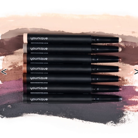 Eyeshadow Stick - Picture 3 of 9